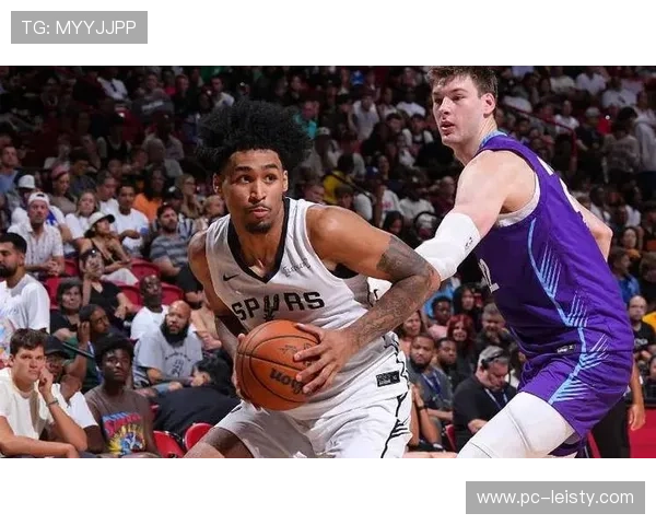 哈珀左小腿拉伤缺阵数周，马刺新秀赛季受阻